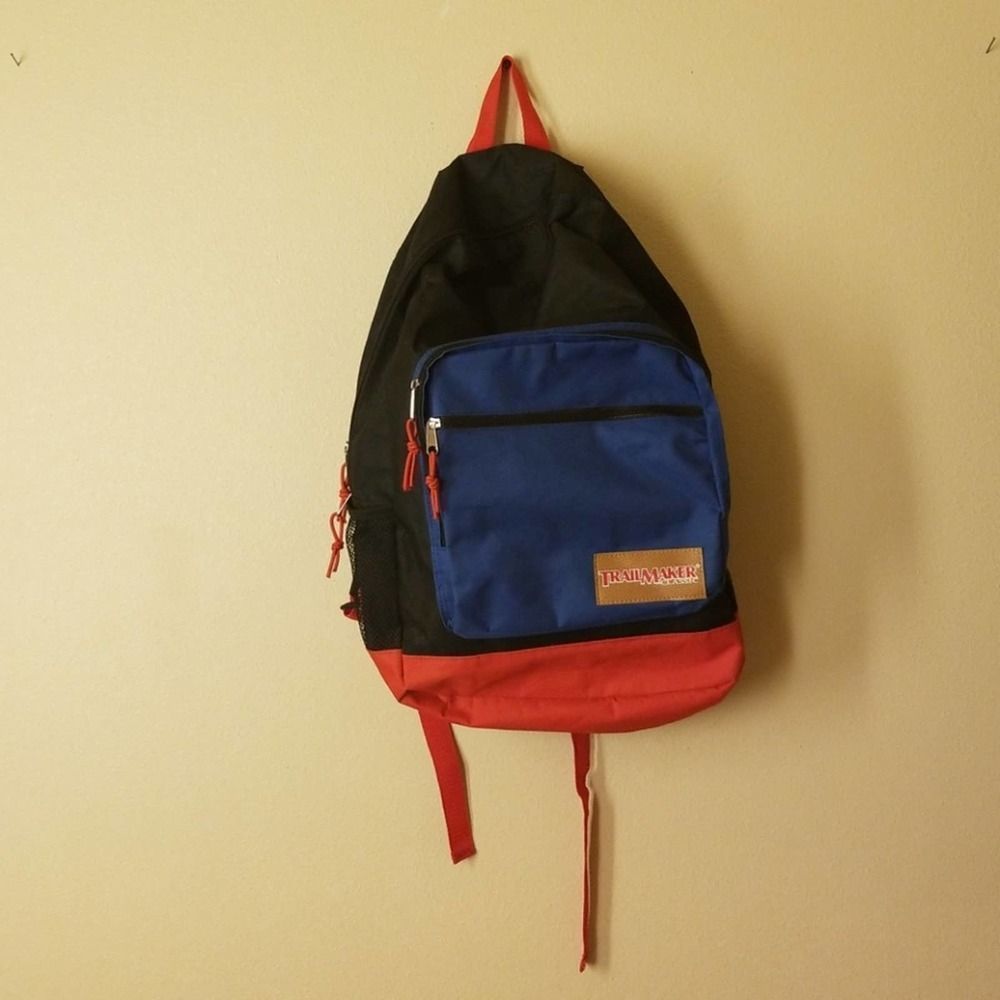 Trail maker black blue red backpack vintage